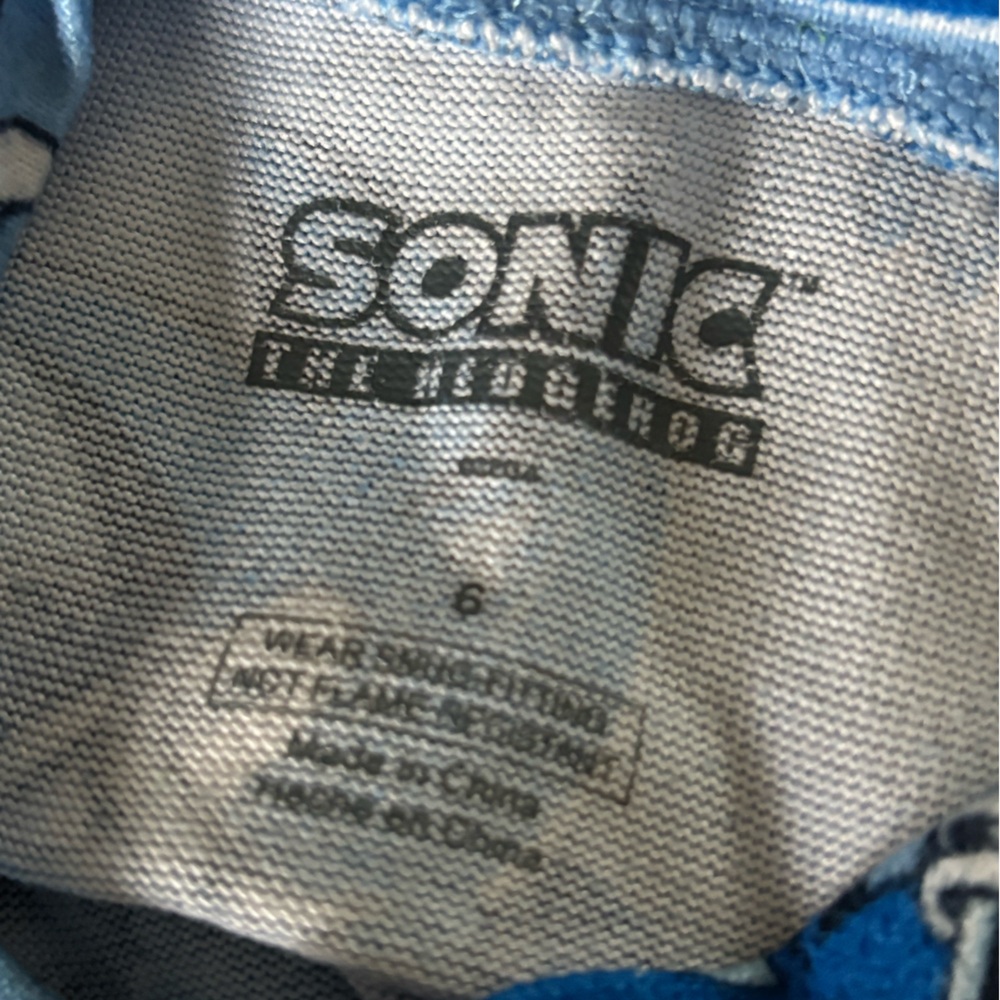 Blue Sonic the Hedgehog Pajama Set Size 6 - Picture 6 of 9